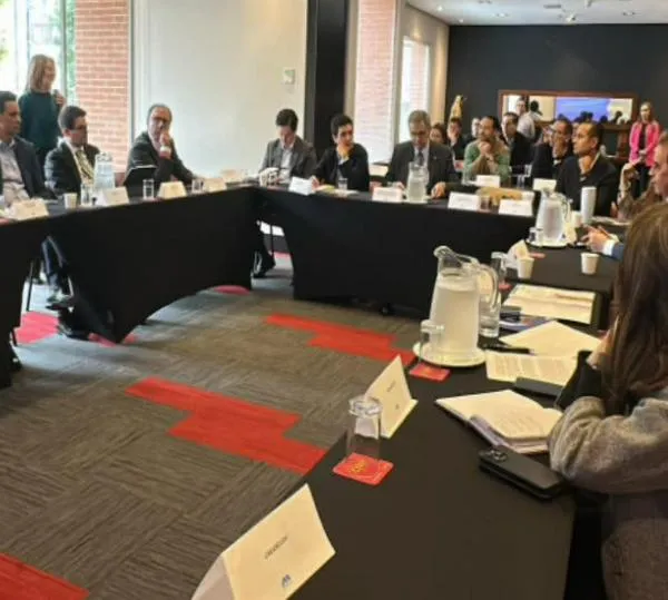 Microempresas en el centro: propuestas de Asomicrofinanzas al nuevo Gobierno para impulsar empleo y crédito