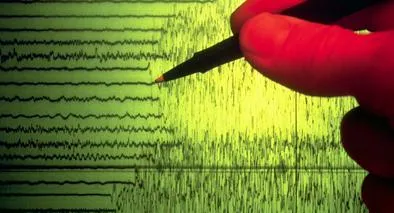 Terremoto en Nápoles: video del sismo que sacudió a Italia