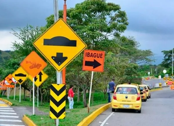 ¿Cuáles son las entradas y salidas de Ibagué?