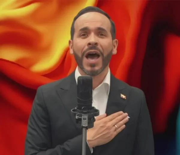 Himno de Colombia cantado por Abelardo de la Espriella fue usado en evento
