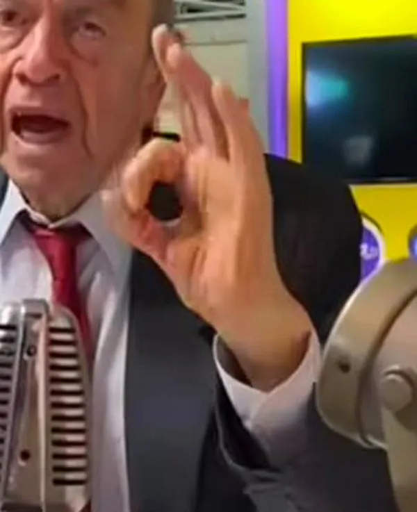 Murió Álvaro Uribe González, una de las voces más conocidas de la radio y la publicidad