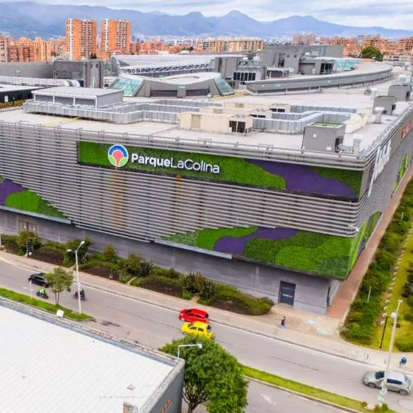 Parque Arauco, de Parque La Colina y más centros comerciales, da histórica cifra