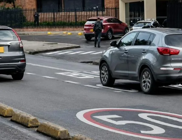 ¿Cómo opera el pico y placa en Bogotá este martes 4 de agosto de 2026? Conoce aquí 
