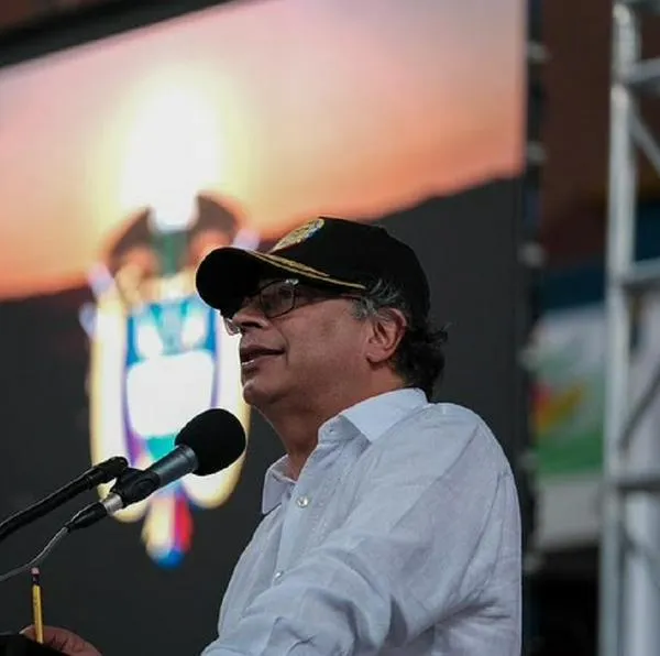 Gustavo Petro alerta por terrorismo en Cali antes de posesión de De la Espriella
