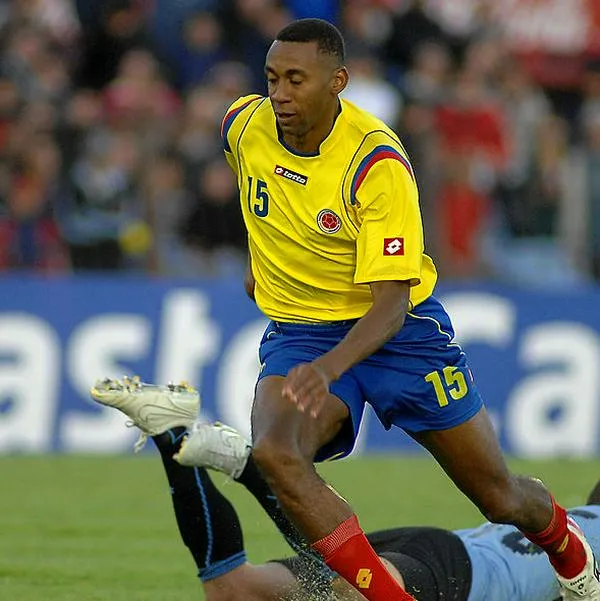 Diego Serna y más futbolistas colombianos en problemas por tráfico de drogas