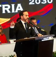 Gobierno de De la Espriella denuncia al de Petro por irregularidades