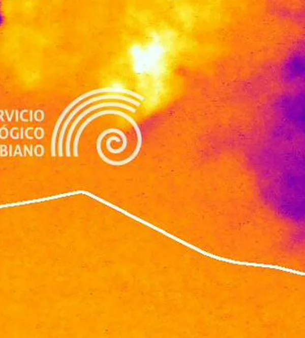 El volcán Puracé registró dos emisiones de ceniza que superaron los 700 metros de altura