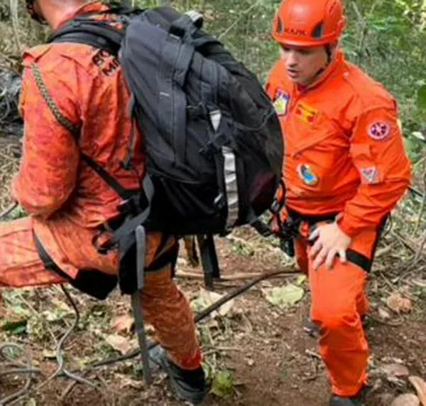 Tres colombianas murieron en accidente de helicóptero turístico en Río de Janeiro