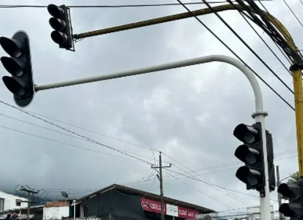 Tras el sismo, reportan fallas en semáforos de Ibagué
