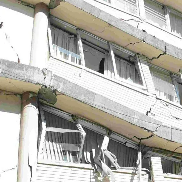 Gobierno anuncia ayudas para atender emergencia tras terremoto en Risaralda