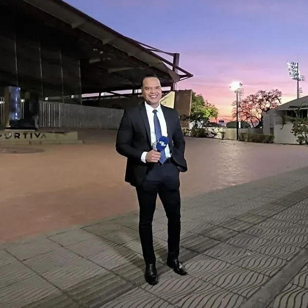 Conozca el desgarrador testimonio con citas directas del exreportero de Noticias Caracol, Carlos Aponte, sobre sus familiares atrapados en un edificio. 