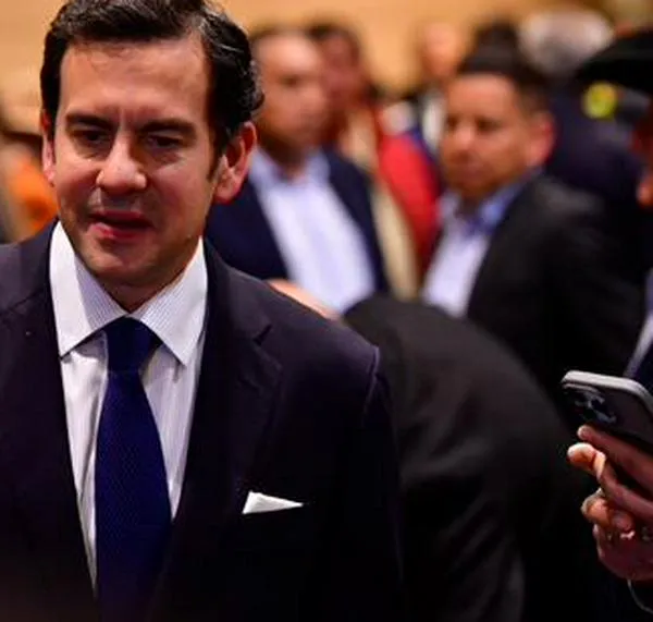 Firman decreto que deja a ministro Rodrigo Lara como director encargado de la UNP