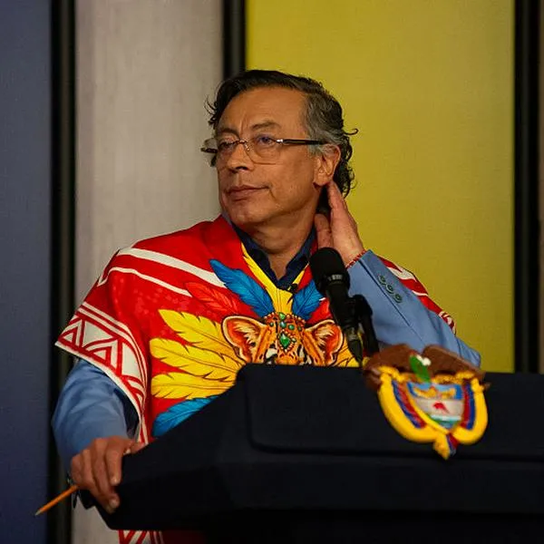 Gustavo Petro pidió permiso para salir de Colombia durante un año