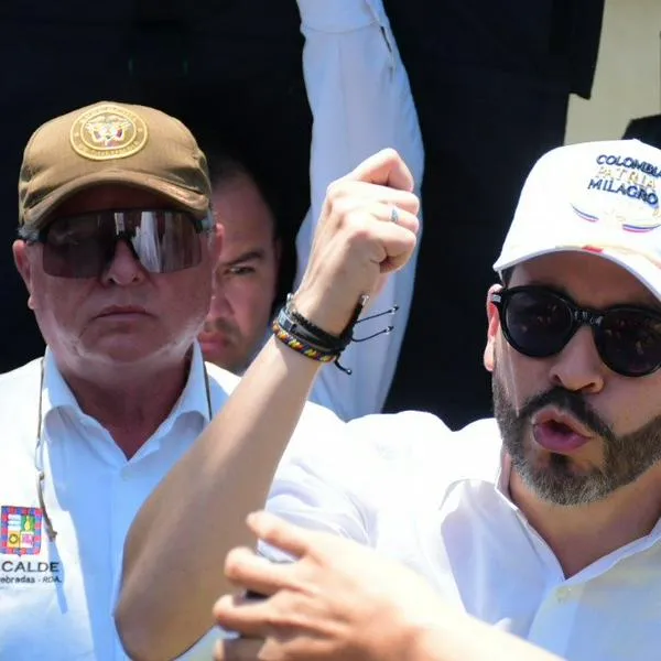 Presidente anuncia alivios en servicios públicos y arriendo para quienes perdieron sus viviendas