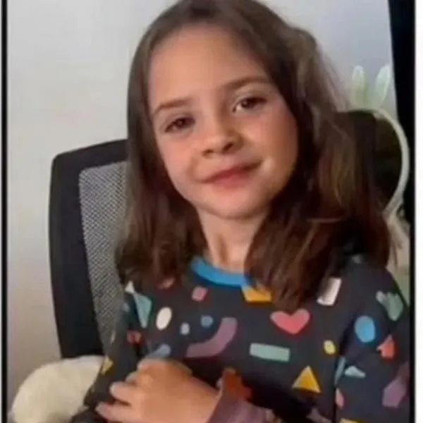 Violeta Guerrero y Amparo Jaramillo 