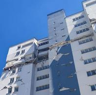 Conozca la tragedia del edificio Invico en la avenida Circunvalar de Pereira tras el sismo de 7.4, el uso de una grúa para el rescate y balance. 