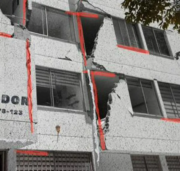 El celador que cargó en su espalda a tres mujeres durante el terremoto en Manizales