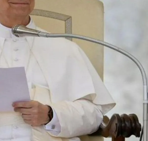 Papa León XIV anuncia ayuda urgente para los damnificados por el terremoto en Colombia