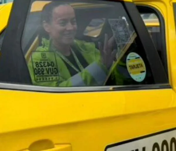 Códigos QR en taxis de Bogotá no serán obligatorios ni causarán inmovilización