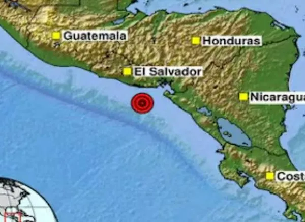 Un fuerte sismo sacudió a El Salvador este miércoles