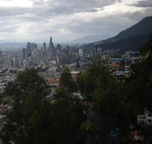 Bogotá envejece y nacen menos niños: ¿cómo se prepara la ciudad?