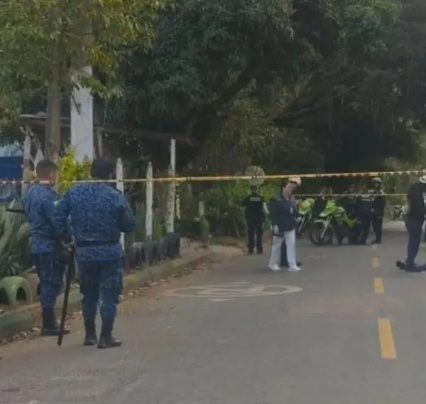 Hombres armados asesinaron a guardia del Inpec afuera de la cárcel de Itagüí