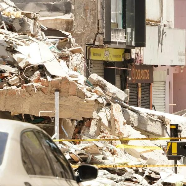 Terremoto en Colombia: robos en edificios destruídos de Pereira