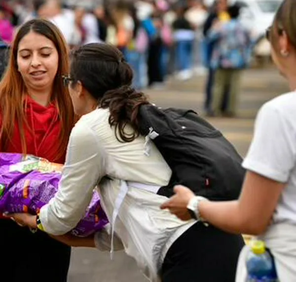 Bogotá mantiene cuatro puntos de acopio oficiales para damnificados por el terremoto