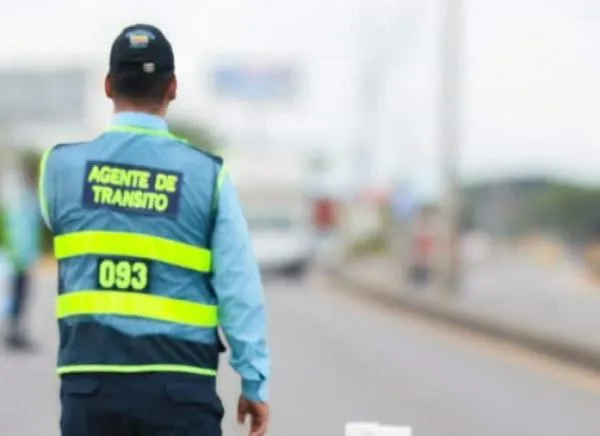 Atención, conductores: cierran la vía al Aeropuerto este domingo