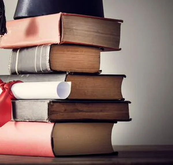 ¿Quiere estudiar una maestría en Chile? Hay becas del 100 % para profesionales colombianos
