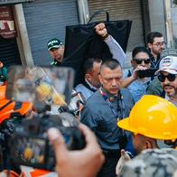 Gobierno pide a constructoras donar utilidades y a bancos bajar intereses  