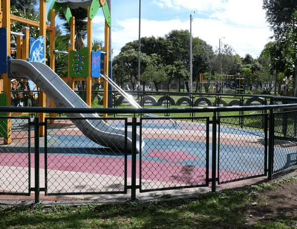 Los parques en Engativá han vuelto a ser de la gente desde que el ‘Tren del Llano’ recibió un golpe contundente 