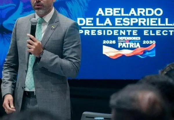 Buscan promover una moción de censura contra el ministro de Vivienda, Jaime Andrés Beltrán