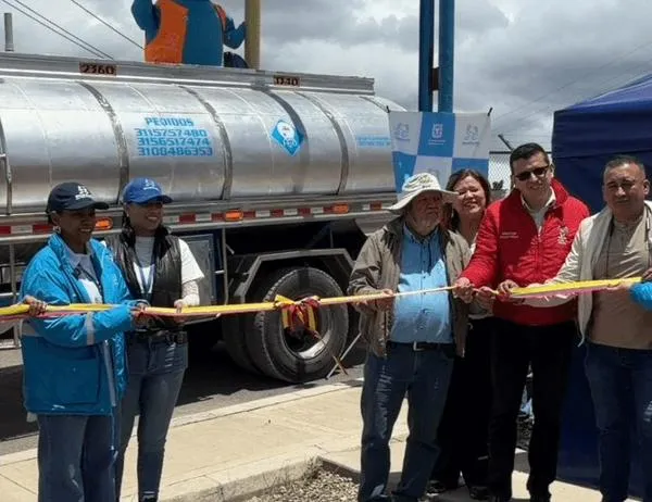 Acueducto de Bogotá puso en marcha nuevo punto de abastecimiento de agua para carrotanques en Soacha 