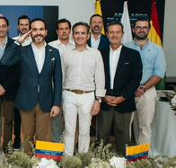 De la Espriella cita su primer consejo de ministros y Restrepo continúa agenda en Caldas