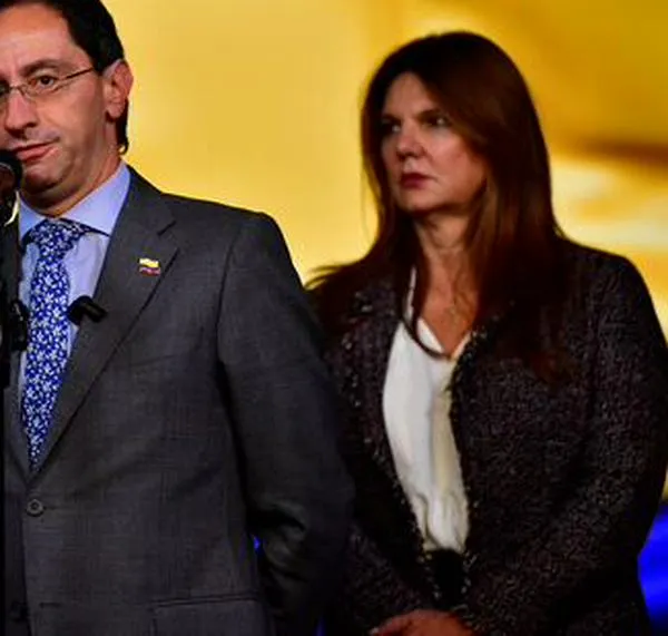 Restrepo anunció que continuarán con denuncias de presunta corrupción: “Es el primer tomo”