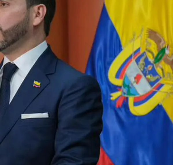 Abelardo de la Espriella anuncia alivios bancarios para damnificados por el terremoto