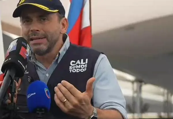 Cali coordina con 22 aseguradoras soluciones para familias afectadas por el terremoto