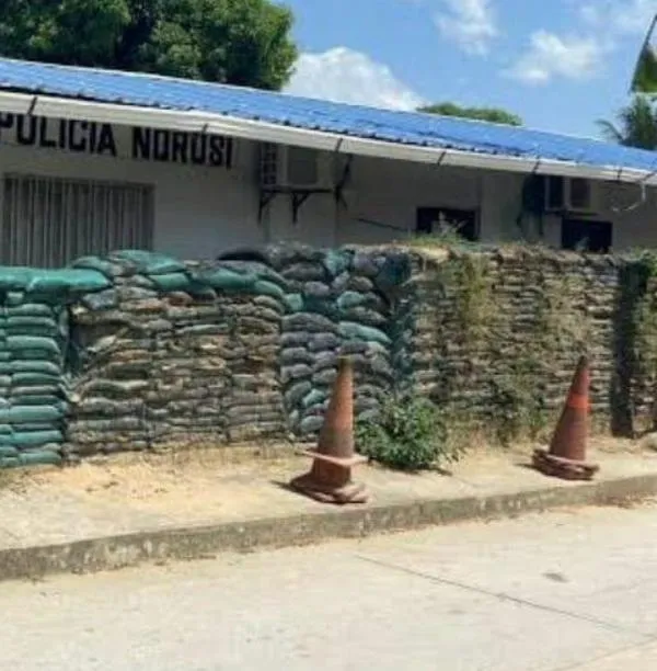 Ataque con drones y ráfagas de fusil dejó a 8 policías heridos en Norosí