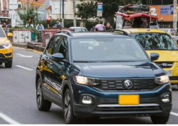 Movilidad hoy, 20 de agosto: siniestro entre bus y automóvil afecta la Autopista Sur
