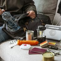 Mochila de emergencia digital: qué llevar cuando hay un terremoto o urgencia