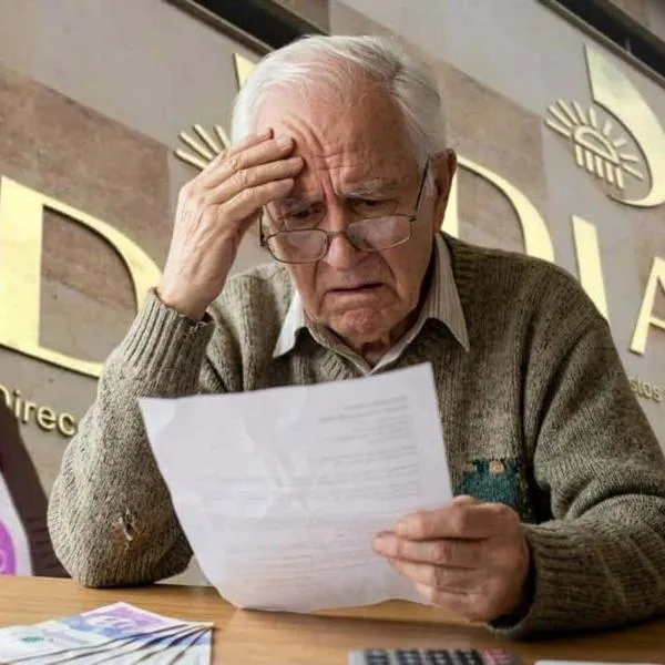 Pensionados en Colombia recibirán dura sanción por no declarar renta ante la DIAN
