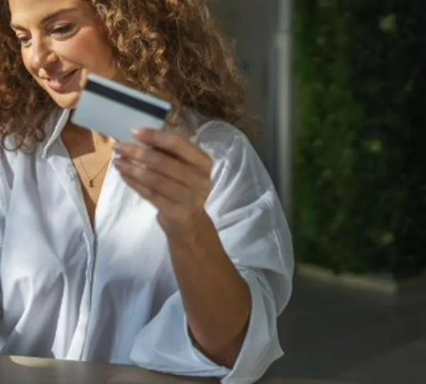Cómo elegir una cuenta de ahorros para organizar tu dinero