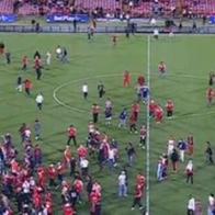“Que los actos violentos en el estadio no queden impunes”: Carlos Fernando Galán