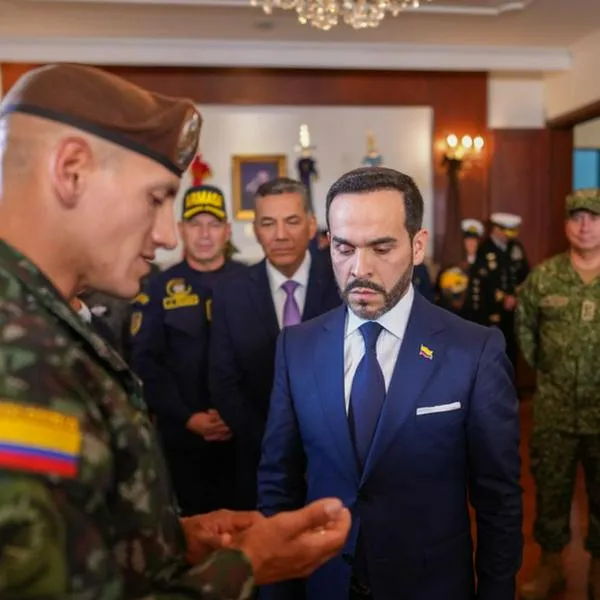 Conozca detalles de los informes de agencias internacionales revelados por Noticias RCN sobre presuntas amenazas y planes de desestabilización en Colombia.