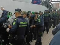 Tras riña en El Campín: encuentran armas blancas a hinchas antes de otro partido