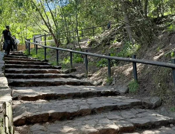 Cinco tesoros ocultos del sendero de Monserrate de Bogotá que deberías conocer 
