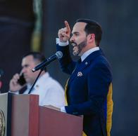 Conozca los detalles de la grave advertencia sobre la seguridad del presidente Abelardo De La Espriella y los recientes golpes de la Fuerza Pública.