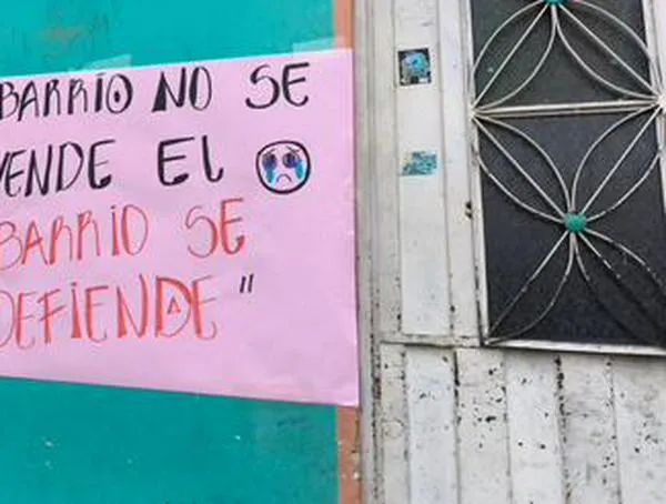 Vecinos de Potosí protestan por compra y demolición de predios para el cable aéreo