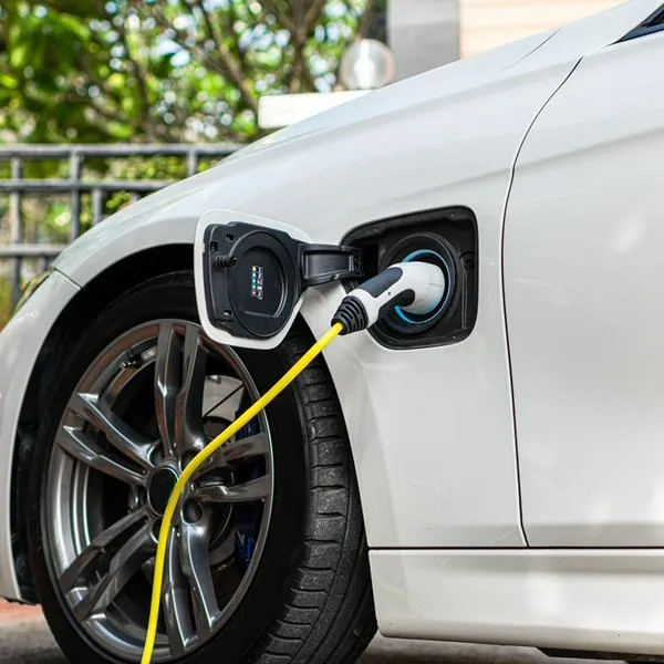 Celebran dueños de carros eléctricos en Colombia: así pueden ahorrar plata